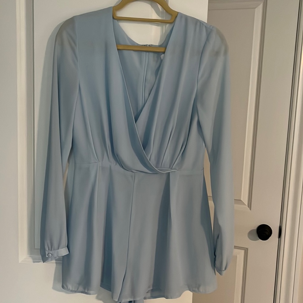 Blue flowy romper